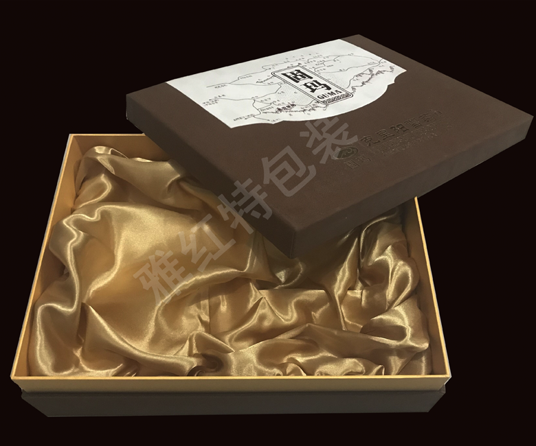 紙包木、皮包木禮盒